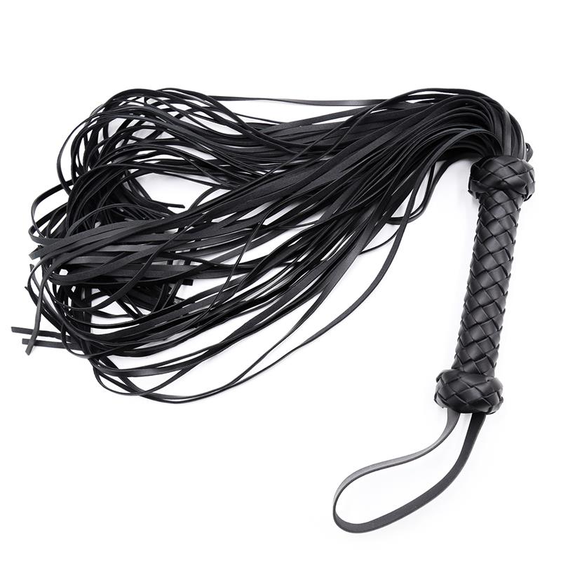 Barbed Handle Flogger 76 cm