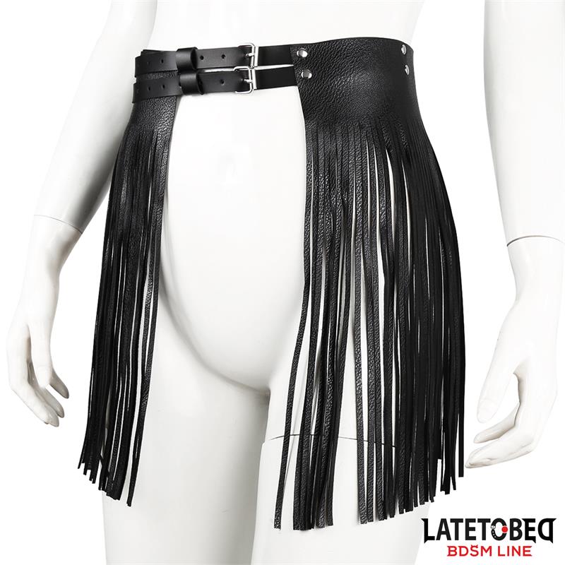 Short Shake Fringe Skirt