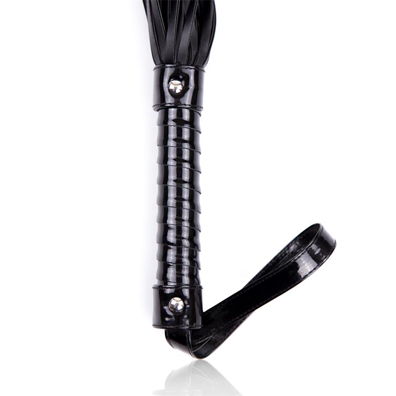 Shinny Handle Flogger 44 cm Black